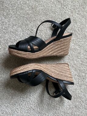 Reaction Kenneth Cole Black Espadrille Wedge Sandals - Women Size 9 NWT